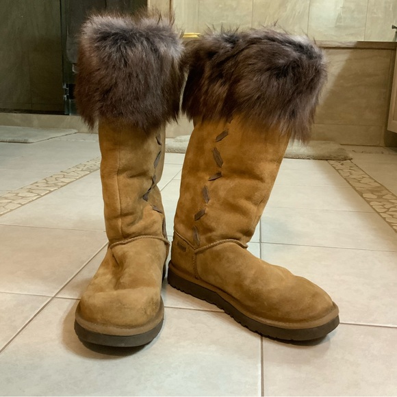 Uggs tall brown fur trim leather Women’s 8 - Picture 3 of 7
